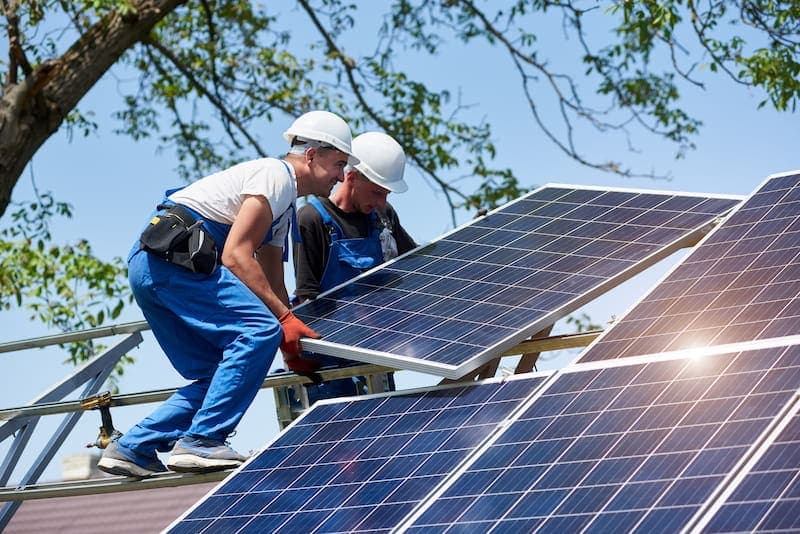 Installateurs Bloom de panneaux photovoltaïques en Suisse Romande